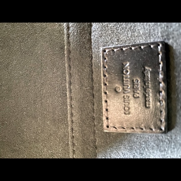 Louis Vuitton Glasses Case Bag runway collection - Picture 6 of 10